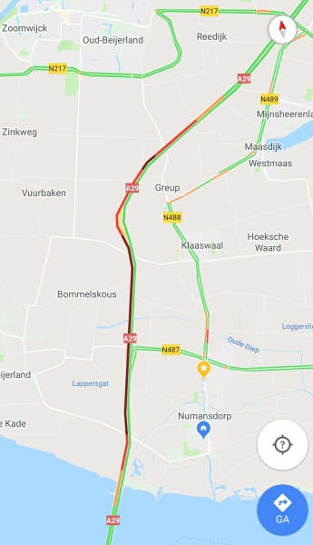 file op de A29 snelweg door het openen van de Haringvlietbrug